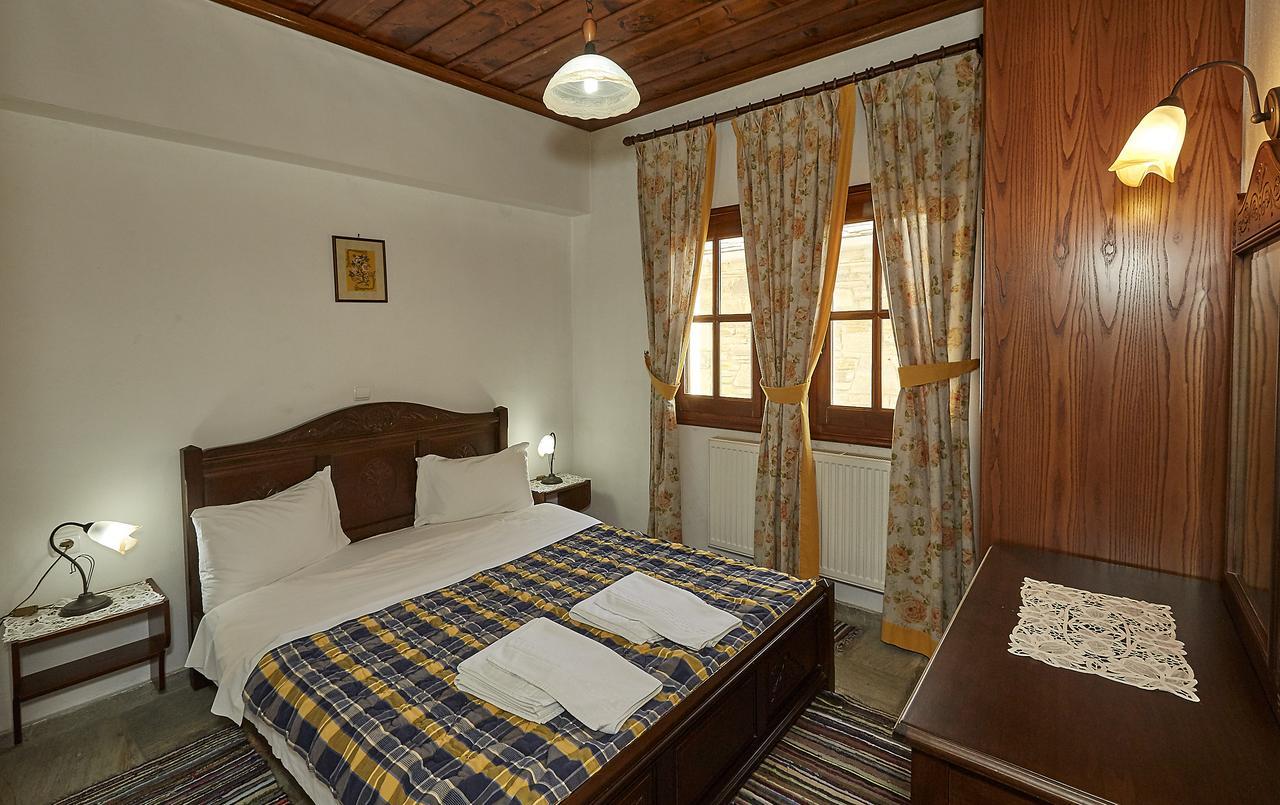 Hotel Atrapos Kissos  Extérieur photo